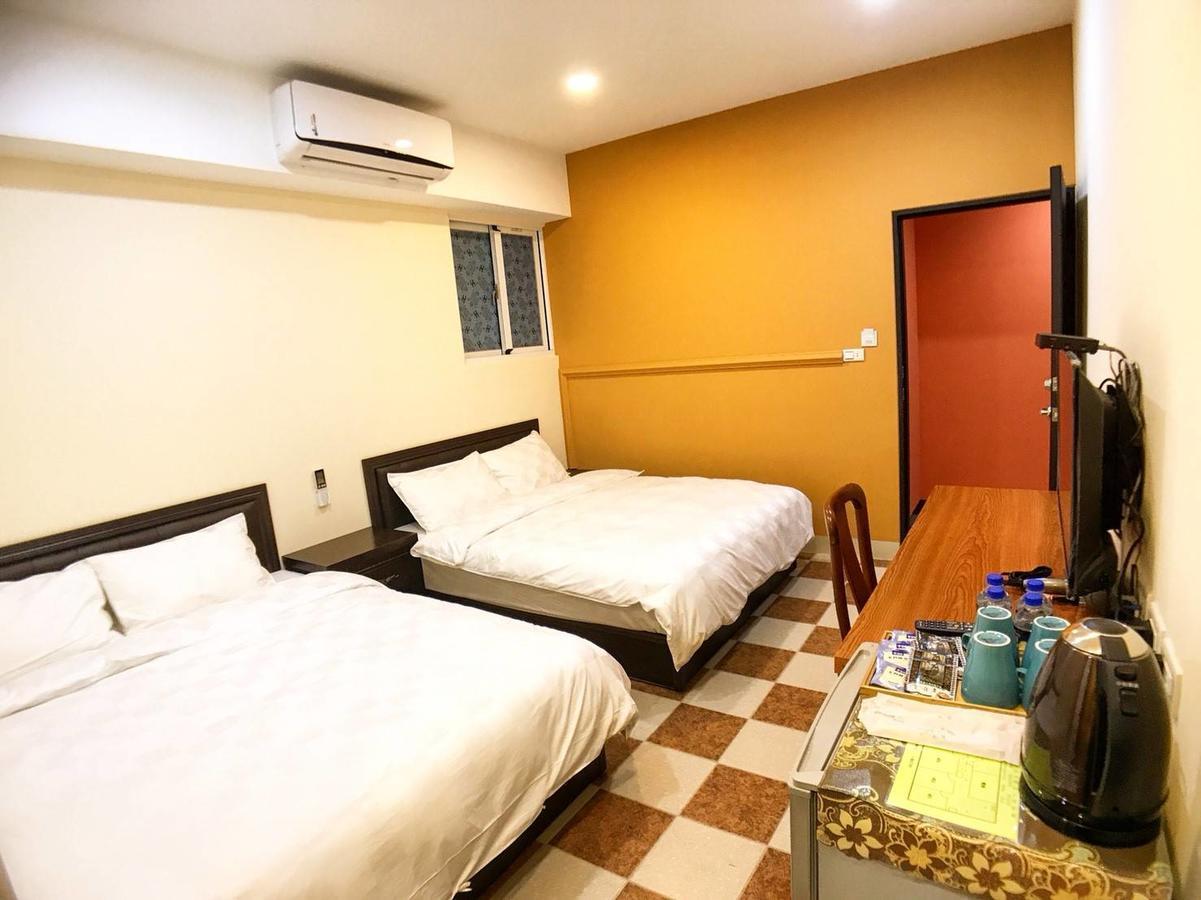 J. Home Kao-siung Exteriér fotografie