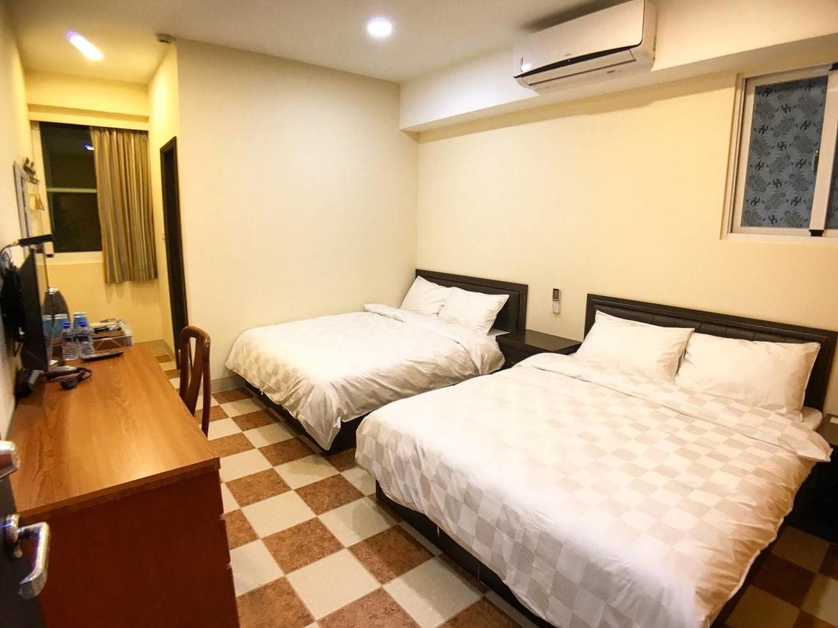 J. Home Kao-siung Exteriér fotografie